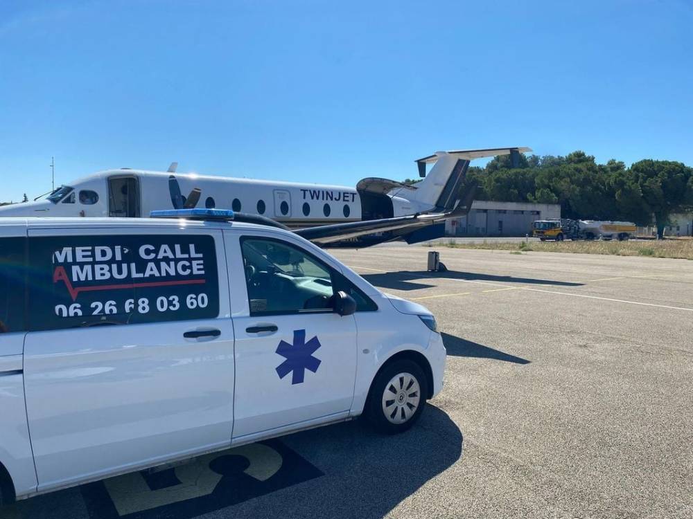 6418710b30000028ba469cff